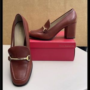 Enzo Angiolini Pumps